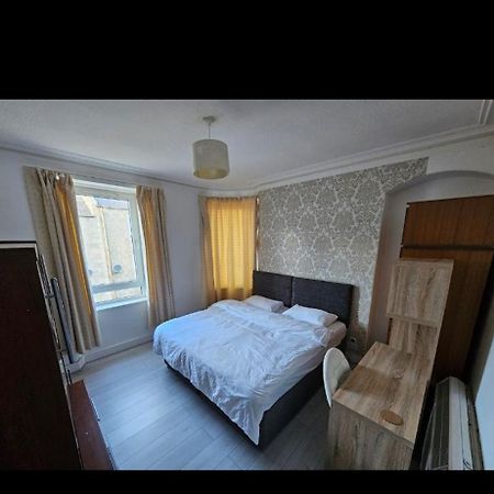 1 Of 4 Rooms, Shared Kitchen And Bathroom Close To Beach Uni Centre Airport Bus Gyms Aberdeen Zewnętrze zdjęcie